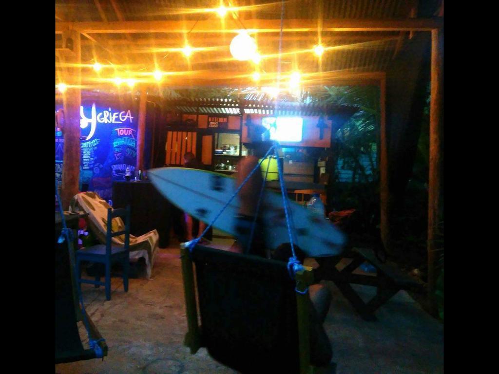 Hotel Surf Camp Bocas del Toro Zewnętrze zdjęcie